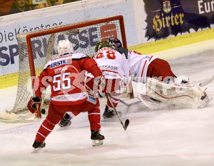 EBEL. Eishockey Bundesliga. KAC gegen 	HCB Suedtirol Alperia. Mitja Robar,  (KAC), Marcel Melichercik, Marc Olivier Vallerand (Bozen). Klagenfurt, am 29.1.2017.
Foto: Kuess

---
pressefotos, pressefotografie, kuess, qs, qspictures, sport, bild, bilder, bilddatenbank