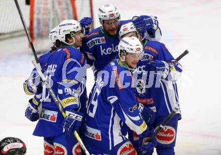 EBEL. Eishockey Bundesliga. VSV gegen	Moser Medical Graz99ers. Torjubel Jan Urbas, Miha Verlic, Corey Locke, Stefan Bacher, Florian Muehlstein (VSV). Villach, am 5.2.2017.
Foto: Kuess

---
pressefotos, pressefotografie, kuess, qs, qspictures, sport, bild, bilder, bilddatenbank