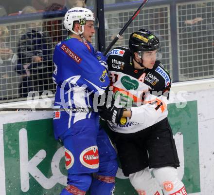 EBEL. Eishockey Bundesliga. VSV gegen	Moser Medical Graz99ers. Stefan Bacher,  (VSV), Daniel Woger (Graz). Villach, am 5.2.2017.
Foto: Kuess

---
pressefotos, pressefotografie, kuess, qs, qspictures, sport, bild, bilder, bilddatenbank