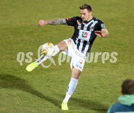 Fussball Bundesliga. RZ Pellets WAC gegen SV Guntamatic Ried. Michael Sollbauer (WAC). Wolfsberg, am 11.2.2017.
Foto: Kuess

---
pressefotos, pressefotografie, kuess, qs, qspictures, sport, bild, bilder, bilddatenbank