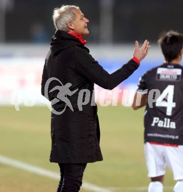 Fussball Bundesliga. RZ Pellets WAC gegen SV Guntamatic Ried. Trainer Heimo Pfeifenberger (WAC). Wolfsberg, am 11.2.2017.
Foto: Kuess

---
pressefotos, pressefotografie, kuess, qs, qspictures, sport, bild, bilder, bilddatenbank