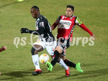 Fussball Bundesliga. RZ Pellets WAC gegen SV Guntamatic Ried. Dever Akeem Orgill,   (WAC), Alberto Prada Vega (Ried). Wolfsberg, am 11.2.2017.
Foto: Kuess

---
pressefotos, pressefotografie, kuess, qs, qspictures, sport, bild, bilder, bilddatenbank