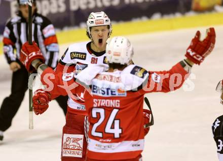 EBEL. Eishockey Bundesliga. KAC gegen 	HC TWK Innsbruck, Die Haie. Torjubel Steven Strong, Marco Richter (KAC). Klagenfurt, am 17.2.2017.
Foto: Kuess

---
pressefotos, pressefotografie, kuess, qs, qspictures, sport, bild, bilder, bilddatenbank