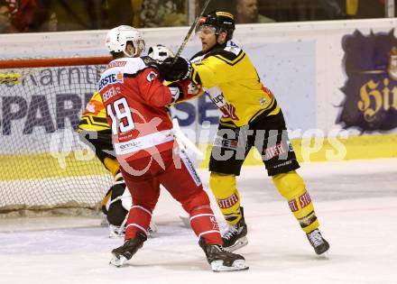 EBEL. Eishockey Bundesliga. KAC gegen 	UPC Vienna Capitals. Stefan Geier,  (KAC),  Jamie Fraser,Jean Philippe Lamoureux (Vienna Capitals). Klagenfurt, am 19.2.2017.
Foto: Kuess

---
pressefotos, pressefotografie, kuess, qs, qspictures, sport, bild, bilder, bilddatenbank