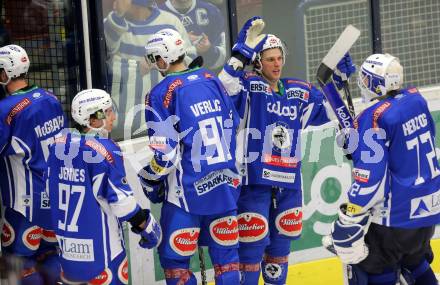 EBEL. Eishockey Bundesliga. VSV gegen	Fehervar AV 19. Evan McGrath, Christian Jennes,Miha Verlic, Corey Locke, Lukas Herzog (VSV). Villach, am 21.2.2017.
Foto: Kuess

---
pressefotos, pressefotografie, kuess, qs, qspictures, sport, bild, bilder, bilddatenbank