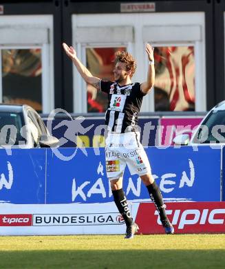 Fussball Bundesliga. RZ Pellets WAC gegen SK Rapid Wien. Torjubel Peter Tschernegg (WAC). Wolfsberg, am 11.2.2017.
Foto: Kuess

---
pressefotos, pressefotografie, kuess, qs, qspictures, sport, bild, bilder, bilddatenbank