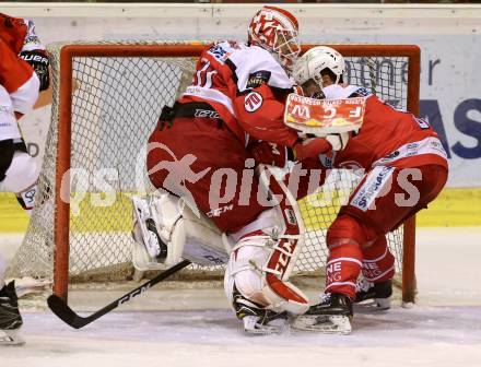 EBEL. Eishockey Bundesliga. KAC gegen 	HC Orli Znojmo. Tomas Duba, Mitja Robar  (KAC). Klagenfurt, am 26.2.2017.
Foto: Kuess

---
pressefotos, pressefotografie, kuess, qs, qspictures, sport, bild, bilder, bilddatenbank