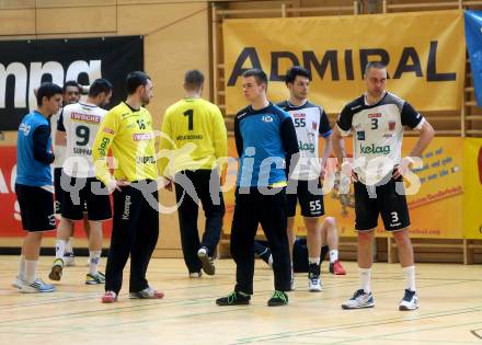 Handball HLA. SC Kelag Ferlach gegen HC Linz AG. enttaeuschte Spieler (Ferlach). Ferlach, am 11.3.2017.
Foto: Kuess
---
pressefotos, pressefotografie, kuess, qs, qspictures, sport, bild, bilder, bilddatenbank