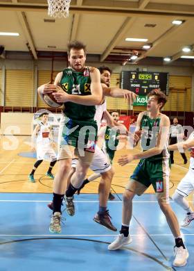 Basketball 2. Bundesliga. GD 20. Runde. Woerthersee Piraten gegen Dornbirn Lions. Daniel Gspandl,  (Piraten), Dodig Igor, Luka Brajkovic (Dornbirn). Klagenfurt, am 11.3.2017.
Foto: Kuess
---
pressefotos, pressefotografie, kuess, qs, qspictures, sport, bild, bilder, bilddatenbank