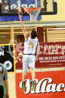 Basketball 2. Bundesliga. GD 20. Runde. Woerthersee Piraten gegen Dornbirn Lions. Alexander Della Schiava (Piraten). Klagenfurt, am 11.3.2017.
Foto: Kuess
---
pressefotos, pressefotografie, kuess, qs, qspictures, sport, bild, bilder, bilddatenbank