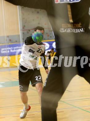 Handball HLA. SC Kelag Ferlach gegen HC Linz AG. Dean Pomorisac, (Ferlach), Nenad Mijajlovic (Linz). Ferlach, am 11.3.2017.
Foto: Kuess
---
pressefotos, pressefotografie, kuess, qs, qspictures, sport, bild, bilder, bilddatenbank