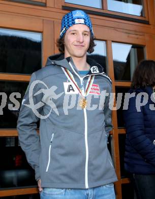 Schi Alpin. Empfang Juniorenweltmeister Adrian Pertl.  Ebene Reichenau, am 16.3.2017.
Foto: Kuess
---
pressefotos, pressefotografie, kuess, qs, qspictures, sport, bild, bilder, bilddatenbank