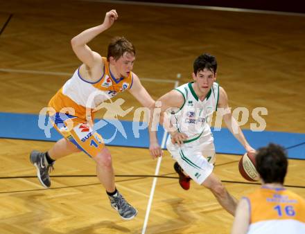 Basketball 2. Bundesliga. GD 21. Runde. KOS Celovec gegen BBU Salzburg.  Peter Papic,  (KOS Celovec), Christian Joch (Salzburg). Klagenfurt, am 18.3.2017.
Foto: Kuess
---
pressefotos, pressefotografie, kuess, qs, qspictures, sport, bild, bilder, bilddatenbank