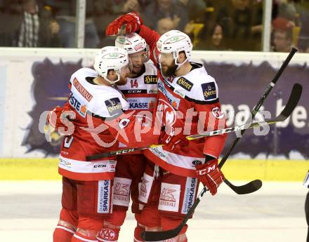 EBEL. Eishockey Bundesliga. KAC gegen 	EC Red Bull Salzburg. Torjubel Matthew Neal, Mark Hurturbise, Christoph Duller (KAC). Klagenfurt, am 21.3.2017.
Foto: Kuess

---
pressefotos, pressefotografie, kuess, qs, qspictures, sport, bild, bilder, bilddatenbank