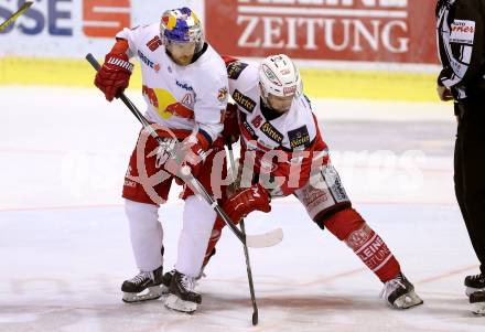 EBEL. Eishockey Bundesliga. KAC gegen 	EC Red Bull Salzburg. Thomas Koch,  (KAC), Ryan Duncan  (Salzburg). Klagenfurt, am 26.3.2017.
Foto: Kuess

---
pressefotos, pressefotografie, kuess, qs, qspictures, sport, bild, bilder, bilddatenbank