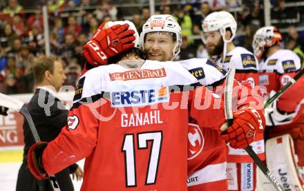 EBEL. Eishockey Bundesliga. KAC gegen 	EC Red Bull Salzburg. Jubel Jamie Lundmark, Manuel Ganahl (KAC). Klagenfurt, am 26.3.2017.
Foto: Kuess

---
pressefotos, pressefotografie, kuess, qs, qspictures, sport, bild, bilder, bilddatenbank