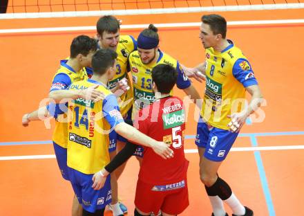 Volleyball. DenizBank AG Volley League Men. Semifinale. SK Posojilnica Aich/Dob gegen UVC Holding Graz. Jubel (Aich/Dob). Bleiburg, am 25.3.2017.
Foto: Kuess
---
pressefotos, pressefotografie, kuess, qs, qspictures, sport, bild, bilder, bilddatenbank