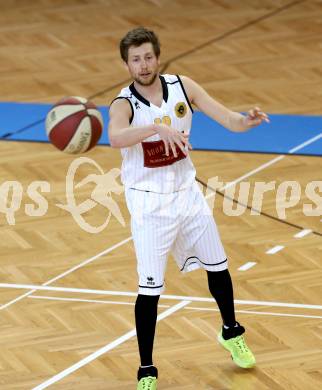 Basketball 2. Bundesliga. GD 22. Runde. Woerthersee Piraten gegen Timberwolves. Alexander Della Schiava (Piraten). Klagenfurt, am 1.4.2017.
Foto: Kuess
---
pressefotos, pressefotografie, kuess, qs, qspictures, sport, bild, bilder, bilddatenbank