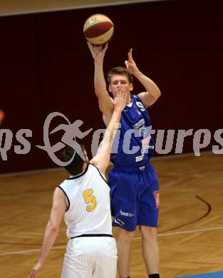 Basketball 2. Bundesliga. GD 22. Runde. Woerthersee Piraten gegen Timberwolves. Allesch Edgar (Piraten), Jonas JOHN (Timberwolves). Klagenfurt, am 1.4.2017.
Foto: Kuess
---
pressefotos, pressefotografie, kuess, qs, qspictures, sport, bild, bilder, bilddatenbank