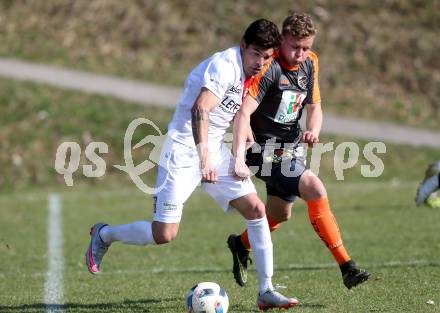 Fussball Kaerntner Liga. Maria Saal  gegen WAC Amateure. Aldamir Araujo Da Silva Filho (Maria Saal), Florian Manfred Schatz (WAC). Klagenfurt, am 1.4.2017.
Foto: Kuess
---
pressefotos, pressefotografie, kuess, qs, qspictures, sport, bild, bilder, bilddatenbank