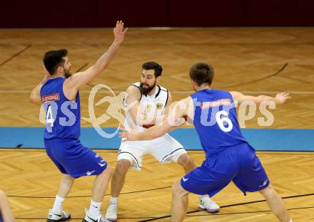 Basketball 2. Bundesliga. GD 22. Runde. Woerthersee Piraten gegen Timberwolves. Allesch Edgar (Piraten), Petar COSIC, Nemanja NIKOLIC (Timberwolves). Klagenfurt, am 1.4.2017.
Foto: Kuess
---
pressefotos, pressefotografie, kuess, qs, qspictures, sport, bild, bilder, bilddatenbank