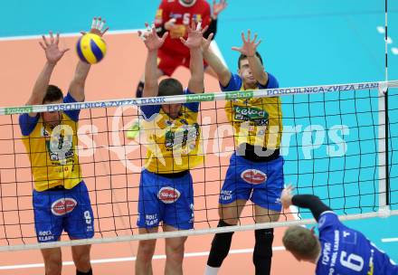 AVL. DenizBank AG Volley League Men. Finale. SK Posojilnica Aich/Dob gegen Hypo Tirol VT. Peter Mlynarcik, Michal Hruska, Anestis Dalakouras (Aich Dob),  Renee Teppan (Tirol). Bleiburg, am 6.4.2017.
Foto: Kuess
---
pressefotos, pressefotografie, kuess, qs, qspictures, sport, bild, bilder, bilddatenbank