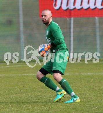 Fussball. Unterliga West. Ludmannsdorf gegen Rosegg. Martin Gaisecker  (Rosegg). Ludmannsdorf, 2. 4. 2017.
Fotos: Kuess
---
pressefotos, pressefotografie, kuess, qs, qspictures, sport, bild, bilder, bilddatenbank