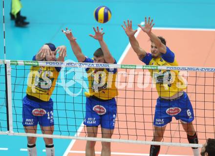 AVL. DenizBank AG Volley League Men. Finale. SK Posojilnica Aich/Dob gegen Hypo Tirol VT. Maximilian Thaller, Michal Hruska, Anton Lukas Menner (Aich Dob). Bleiburg, am 6.4.2017.
Foto: Kuess
---
pressefotos, pressefotografie, kuess, qs, qspictures, sport, bild, bilder, bilddatenbank