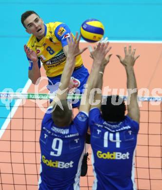 AVL. DenizBank AG Volley League Men. Finale. SK Posojilnica Aich/Dob gegen Hypo Tirol VT. Peter Mlynarcik (Aich Dob), Martti Juhkami, Douglas Duarte Da Silva  (Tirol). Bleiburg, am 6.4.2017.
Foto: Kuess
---
pressefotos, pressefotografie, kuess, qs, qspictures, sport, bild, bilder, bilddatenbank