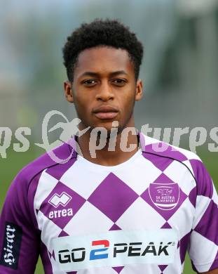 Fussball. Regionalliga.  SK Austria Klagenfurt. Mannschaftsfototermin.  Joseph Asante . Klagenfurt, 5.4.2017.
Foto: Kuess
---
pressefotos, pressefotografie, kuess, qs, qspictures, sport, bild, bilder, bilddatenbank