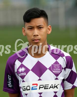 Fussball. Regionalliga.  SK Austria Klagenfurt. Mannschaftsfototermin.  David Guyenne . Klagenfurt, 5.4.2017.
Foto: Kuess
---
pressefotos, pressefotografie, kuess, qs, qspictures, sport, bild, bilder, bilddatenbank