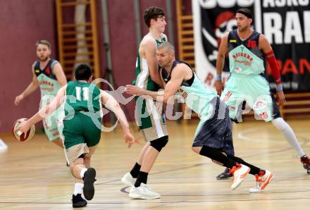 Basketball 2. Bundesliga. Play off. Viertelfinale. VF1. Raiders Villach gegen Dornbirn Lions. Ales Primc, Marko Kolaric,  (Villach), Luka Kevric, Luka Brajkovic (Dornbirn). Villach, am 9.4.2017.
Foto: Kuess
---
pressefotos, pressefotografie, kuess, qs, qspictures, sport, bild, bilder, bilddatenbank