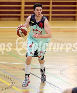 Basketball 2. Bundesliga. Play off. Viertelfinale. VF1. Raiders Villach gegen Dornbirn Lions. Erik Rhinehart (Villach). Villach, am 9.4.2017.
Foto: Kuess
---
pressefotos, pressefotografie, kuess, qs, qspictures, sport, bild, bilder, bilddatenbank