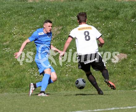 Fussball. Kaerntner Liga. Eberstein gegen ASV. Harald Stark (Eberstein),  Niko Maric (ASV). Eberstein, 8.4.2017.
Foto: Kuess
---
pressefotos, pressefotografie, kuess, qs, qspictures, sport, bild, bilder, bilddatenbank