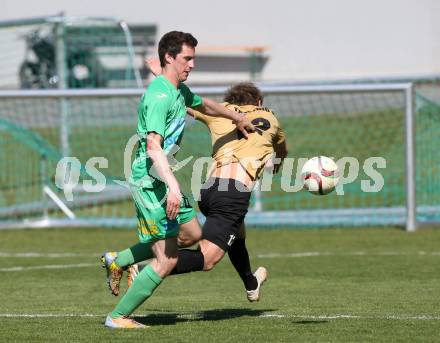 Fussball. Kaerntner Liga. Koettmannsdorf gegen Lendorf. Martin Trattnig (Koettmannsdorf), Christian Kautz (Lendorf). Koettmannsdorf, 9.4.2017.
Foto: Kuess
---
pressefotos, pressefotografie, kuess, qs, qspictures, sport, bild, bilder, bilddatenbank