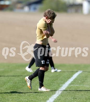 Fussball. Kaerntner Liga. Koettmannsdorf gegen Lendorf. Martin Trattnig (Koettmannsdorf). Koettmannsdorf, 9.4.2017.
Foto: Kuess
---
pressefotos, pressefotografie, kuess, qs, qspictures, sport, bild, bilder, bilddatenbank