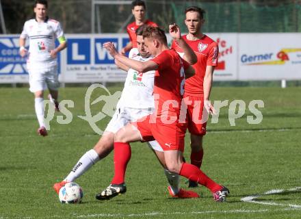 Fussball Kaerntner Liga. ATUS Ferlach gegen WAC Amateure. Dejan Kern (Ferlach), Florian Harald Prohart (WAC). Ferlach, am 13.4.2017.
Foto: Kuess
---
pressefotos, pressefotografie, kuess, qs, qspictures, sport, bild, bilder, bilddatenbank