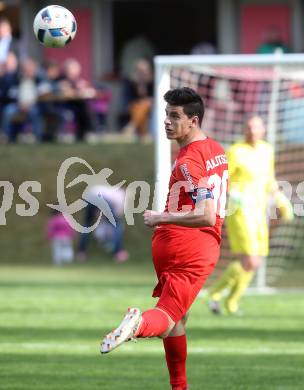 Fussball Kaerntner Liga. ATUS Ferlach gegen WAC Amateure. Lukas Jaklitsch (Ferlach). Ferlach, am 13.4.2017.
Foto: Kuess
---
pressefotos, pressefotografie, kuess, qs, qspictures, sport, bild, bilder, bilddatenbank