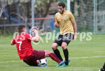 Fussball Kaerntner Liga. Lind gegen Koettmannsdorf. Stefan Zagler,  (Lind),  Christopher Sallinger (Koettmannsdorf). Lind, am 15.4.2017.
Foto: Kuess
---
pressefotos, pressefotografie, kuess, qs, qspictures, sport, bild, bilder, bilddatenbank