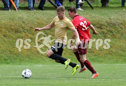 Fussball Kaerntner Liga. Lind gegen Koettmannsdorf. Joachim Lanzinger,  (Lind), Michael Jakopitsch (Koettmannsdorf). Lind, am 15.4.2017.
Foto: Kuess
---
pressefotos, pressefotografie, kuess, qs, qspictures, sport, bild, bilder, bilddatenbank