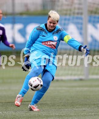 Fussball. Frauen. 2. Liga Ost Sued. Carinthians Spittal gegen FC Feldkirchen/SV Magdalensberg. Bianca Winkler (Spittal). Spittal, am 16.4.2017.
Foto: Kuess
---
pressefotos, pressefotografie, kuess, qs, qspictures, sport, bild, bilder, bilddatenbank