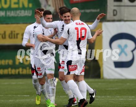 Fussball Kaerntner Liga. SAK gegen Bleiburg. Torjubel Philipp Diex (SAK). Welzenegg, am 21.4.2017.
Foto: Kuess
---
pressefotos, pressefotografie, kuess, qs, qspictures, sport, bild, bilder, bilddatenbank