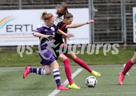 Fussball. Frauen. 2. Liga Ost Sued. Carinthians Spittal gegen FC Feldkirchen/SV Magdalensberg. Lena Thalmann (Spittal), Natalie Schranzer (Feldkirchen/SV Magdalensberg). Spittal, am 16.4.2017.
Foto: Kuess
---
pressefotos, pressefotografie, kuess, qs, qspictures, sport, bild, bilder, bilddatenbank