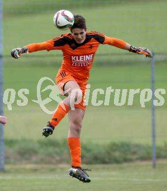 Fussball Kaerntner Liga. Koettmannsdorf gegen Voelkermarkt. Marko Soldo (Voelkermarkt). Koettmannsdorf, am 23.4.2017.
Foto: Kuess
---
pressefotos, pressefotografie, kuess, qs, qspictures, sport, bild, bilder, bilddatenbank