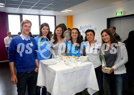 Olympiazentrum Kaernten. Pressefruehstueck. Florian Berg, Magdelena Lobnig, Vanessa Herzog, Lara Vadlau, Nadine Weratschnig, Dunja Zdouc. Klagenfurt, am 25.4.2017.
Foto: Kuess
---
pressefotos, pressefotografie, kuess, qs, qspictures, sport, bild, bilder, bilddatenbank