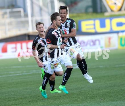 Fussball Bundesliga. RZ Pellets WAC gegen  SV Mattersburg. Torjubel Daniel Offenbacher, Stephan Palla, Daniel Drescher (WAC). Wolfsberg, am 29.4.2017.
Foto: Kuess

---
pressefotos, pressefotografie, kuess, qs, qspictures, sport, bild, bilder, bilddatenbank