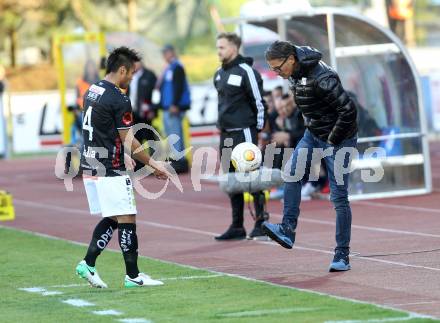 Fussball Bundesliga. RZ Pellets WAC gegen  SV Mattersburg. Stephan Palla,   (WAC), Trainer Gerald Baumgartner (Mattersburg). Wolfsberg, am 29.4.2017.
Foto: Kuess

---
pressefotos, pressefotografie, kuess, qs, qspictures, sport, bild, bilder, bilddatenbank