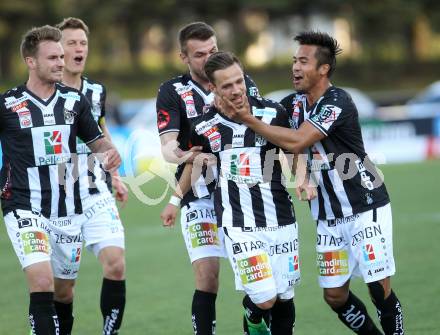 Fussball Bundesliga. RZ Pellets WAC gegen  SV Mattersburg. Torjubel Michael Sollbauer, Daniel Offenbacher, Stephan Palla (WAC). Wolfsberg, am 29.4.2017.
Foto: Kuess

---
pressefotos, pressefotografie, kuess, qs, qspictures, sport, bild, bilder, bilddatenbank