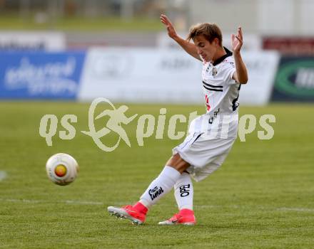 Fussball. Kaerntner Liga. WAC Amateure gegen Lendorf. Benjamin Rosenberger (WAC Amat.).  Wolfsberg, 5.5.2017.
Foto: Kuess
---
pressefotos, pressefotografie, kuess, qs, qspictures, sport, bild, bilder, bilddatenbank