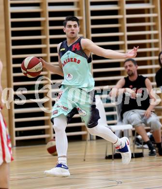 Basketball 2. Bundesliga. Playoff.  Villach Raiders gegen St. Poelten Dragons.  Luka Gvozden (Villach). Villach, am 21.5.2017.
Foto: Kuess
---
pressefotos, pressefotografie, kuess, qs, qspictures, sport, bild, bilder, bilddatenbank